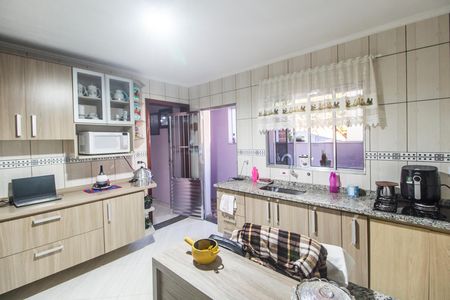 Casa à venda com 125m², 3 quartos e 1 vaga Casa à venda com 125m², 3 quartos e 1 vagaCozinha