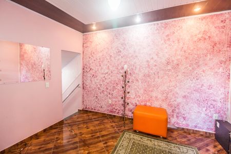 Casa à venda com 125m², 3 quartos e 1 vaga Casa à venda com 125m², 3 quartos e 1 vagaSala