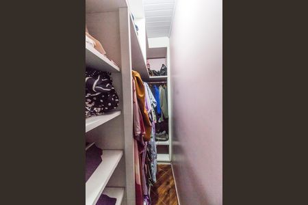 Casa à venda com 125m², 3 quartos e 1 vaga Casa à venda com 125m², 3 quartos e 1 vagaCloset