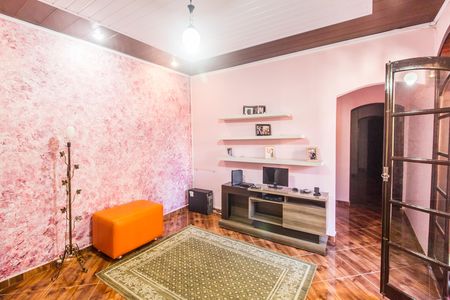 Casa à venda com 125m², 3 quartos e 1 vaga Casa à venda com 125m², 3 quartos e 1 vagaSala