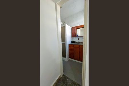 Casa para alugar com 479m², 4 quartos e 4 vagas Casa para alugar com 479m², 4 quartos e 4 vagasBanheiro da suíte