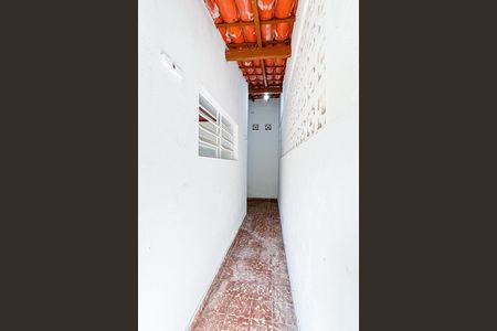 Casa para alugar com 479m², 4 quartos e 4 vagas Casa para alugar com 479m², 4 quartos e 4 vagasCorredor