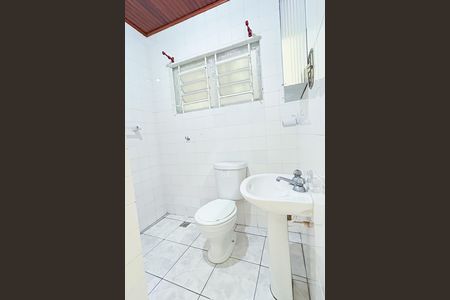 Casa para alugar com 479m², 4 quartos e 4 vagas Casa para alugar com 479m², 4 quartos e 4 vagasBanheiro da suíte 3