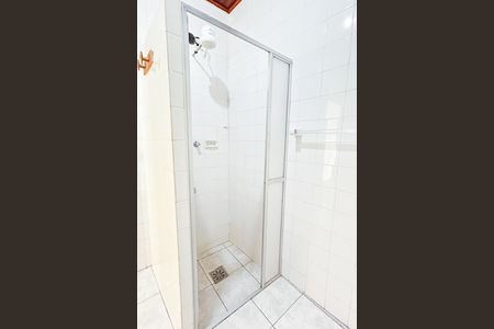 Casa para alugar com 479m², 4 quartos e 4 vagas Casa para alugar com 479m², 4 quartos e 4 vagasBanheiro da suíte 3