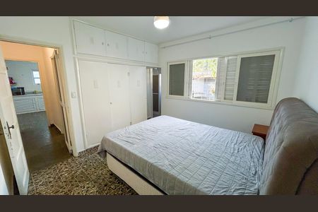Casa para alugar com 479m², 4 quartos e 4 vagas Casa para alugar com 479m², 4 quartos e 4 vagasSuíte