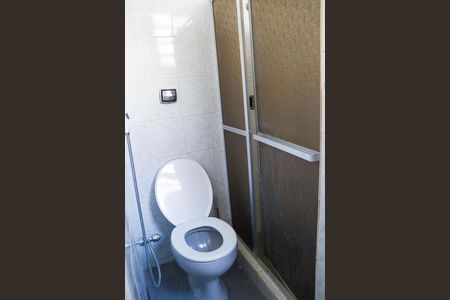 Casa para alugar com 479m², 4 quartos e 4 vagas Casa para alugar com 479m², 4 quartos e 4 vagasBanheiro da suíte