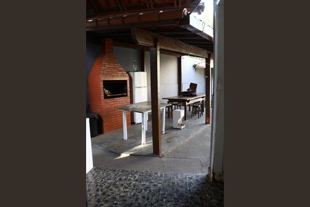 Casa para alugar com 479m², 4 quartos e 4 vagas Casa para alugar com 479m², 4 quartos e 4 vagasÁrea externa