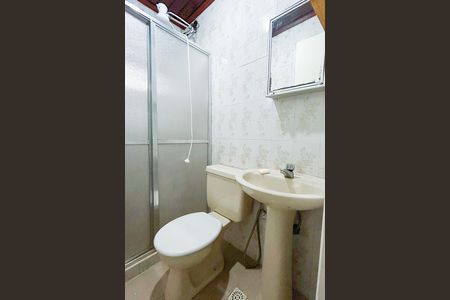 Casa para alugar com 479m², 4 quartos e 4 vagas Casa para alugar com 479m², 4 quartos e 4 vagasBanheiro da suíte 2