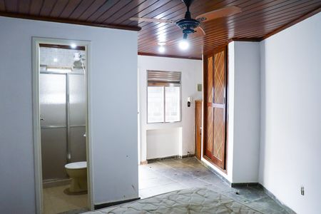 Casa para alugar com 479m², 4 quartos e 4 vagas Casa para alugar com 479m², 4 quartos e 4 vagasSuíte 2