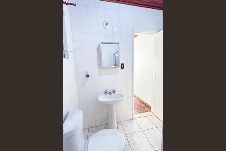 Casa para alugar com 479m², 4 quartos e 4 vagas Casa para alugar com 479m², 4 quartos e 4 vagasBanheiro da suíte 3