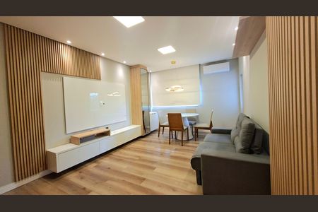 Apartamento para alugar com 78m², 3 quartos e 1 vaga Apartamento para alugar com 78m², 3 quartos e 1 vagaSala
