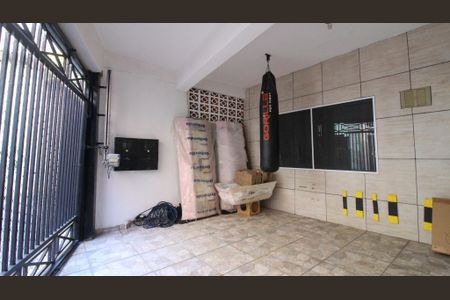 Casa para alugar com 2 quartos, 120m² em Vila Ema, São Paulo
