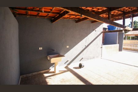 Casa para alugar com 2 quartos, 120m² em Vila Ema, São Paulo
