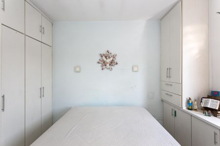 Suíte de casa à venda com 3 quartos, 100m² em Vila Buenos Aires, São Paulo