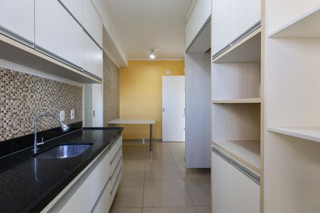 Cozinha de apartamento para alugar com 3 quartos, 126m² em Vila Sonia do Taboao, Taboão da Serra