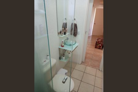 Banheiro de casa à venda com 2 quartos, 105m² em Rio Branco, Canoas