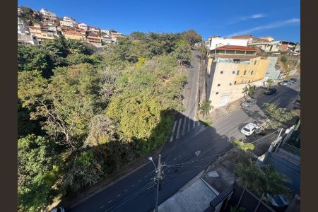 Vista de apartamento à venda com 3 quartos, 200m² em Diamante, Belo Horizonte