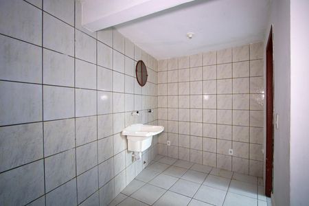 Casa para alugar com 58m², 2 quartos e sem vaga Casa para alugar com 58m², 2 quartos e sem vagaÁrea de Serviço