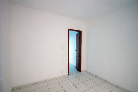 Casa para alugar com 58m², 2 quartos e sem vaga Casa para alugar com 58m², 2 quartos e sem vagaSala