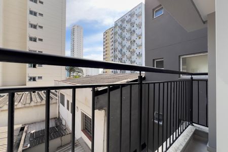 Apartamento à venda com 25m², 1 quarto e sem vaga Apartamento à venda com 25m², 1 quarto e sem vagaVaranda