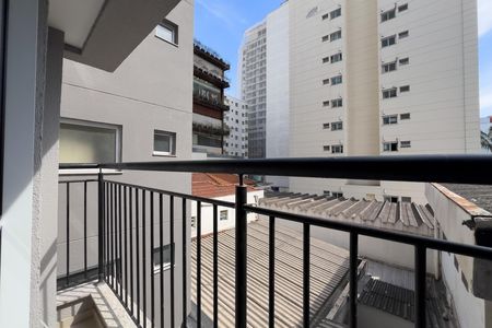 Apartamento à venda com 25m², 1 quarto e sem vaga Apartamento à venda com 25m², 1 quarto e sem vagaVaranda