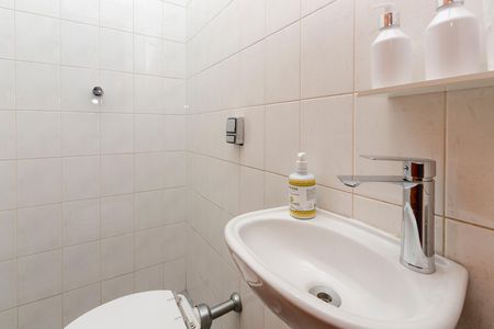 Apartamento para alugar com 123m², 3 quartos e 2 vagas Apartamento para alugar com 123m², 3 quartos e 2 vagasBanheiro de Serviço