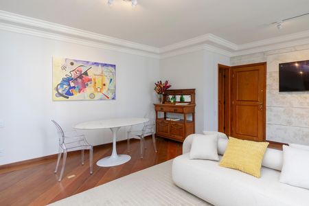 Apartamento para alugar com 123m², 3 quartos e 2 vagas Apartamento para alugar com 123m², 3 quartos e 2 vagasSala