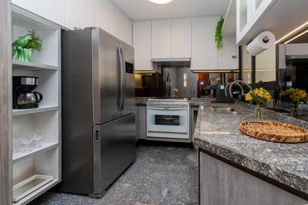 Apartamento para alugar com 123m², 3 quartos e 2 vagas Apartamento para alugar com 123m², 3 quartos e 2 vagasCozinha