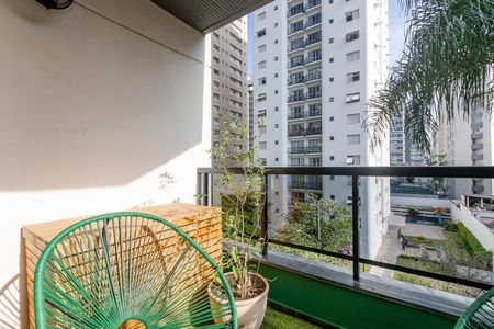 Apartamento para alugar com 123m², 3 quartos e 2 vagas Apartamento para alugar com 123m², 3 quartos e 2 vagasVaranda