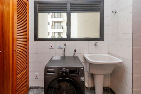 Apartamento para alugar com 123m², 3 quartos e 2 vagas Apartamento para alugar com 123m², 3 quartos e 2 vagasÁrea de Serviço