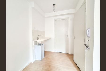 Cozinha de kitnet/studio para alugar com 1 quarto, 15m² em República, São Paulo