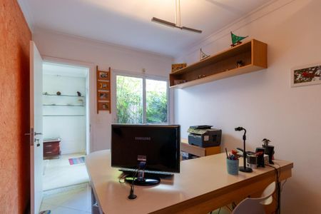 Casa à venda com 320m², 3 quartos e 3 vagas