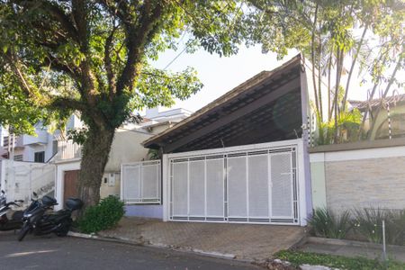 Casa à venda com 320m², 3 quartos e 3 vagas
