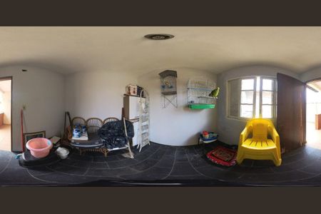 Casa à venda com 194m², 3 quartos e 2 vagas