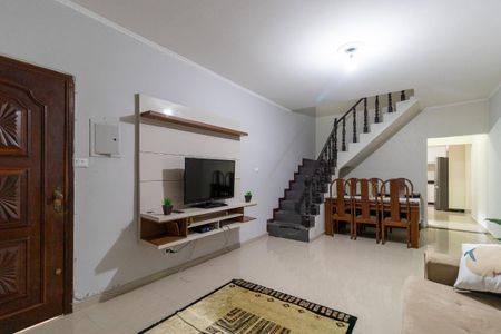 Casa à venda com 194m², 3 quartos e 2 vagas