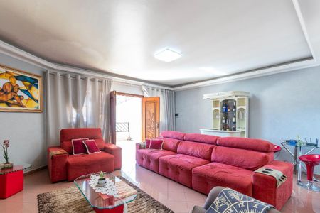 Casa à venda com 659m², 3 quartos e 6 vagas