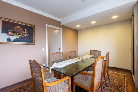 Apartamento à venda com 3 quartos, 227m² em Vila Pirajussara, São Paulo