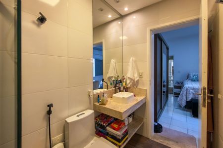 Casa para alugar com 75m², 2 quartos e 3 vagas Casa para alugar com 75m², 2 quartos e 3 vagasBanheiro da Suíte