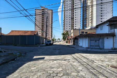 Vista da Rua de casa para alugar com 2 quartos, 75m² em Vila Caiçara, Praia Grande