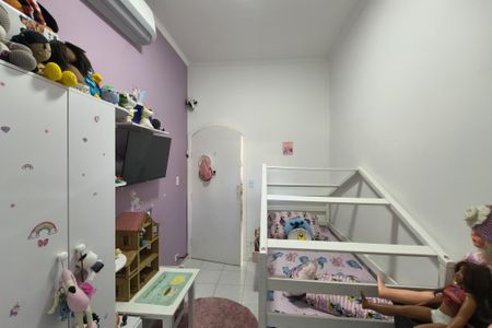 Casa para alugar com 75m², 2 quartos e 3 vagas Casa para alugar com 75m², 2 quartos e 3 vagasQuarto