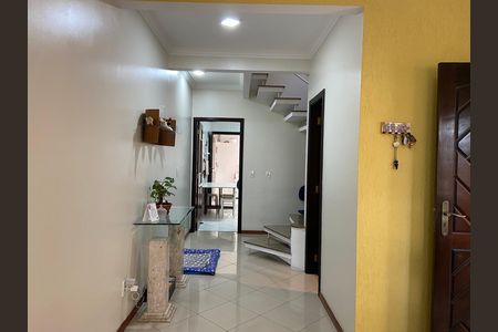 Sala de casa à venda com 3 quartos, 175m² em Rio Pequeno, São Paulo