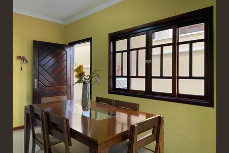 Sala de casa à venda com 3 quartos, 175m² em Rio Pequeno, São Paulo