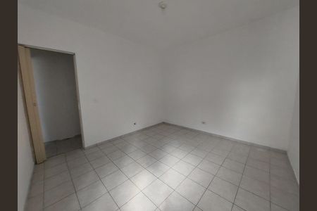 Quarto de casa para alugar com 1 quarto, 40m² em Jardim São Luís, São Paulo