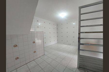 Sala/Cozinha de casa para alugar com 1 quarto, 40m² em Jardim São Luís, São Paulo
