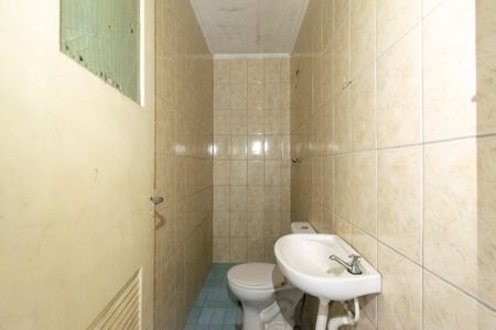 Banheiro de serviço de casa à venda com 4 quartos, 200m² em Jabaquara, São Paulo