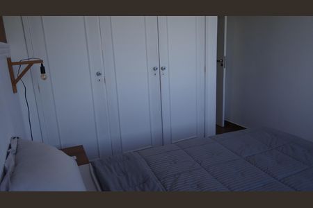 Quarto 2 de apartamento para alugar com 3 quartos, 67m² em Barra da Tijuca, Rio de Janeiro