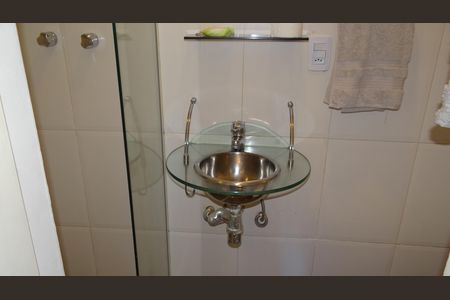 Apartamento à venda com 67m², 3 quartos e 1 vagaBanheiro quarto 1