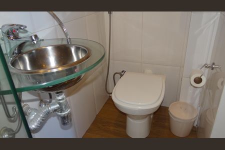 Apartamento à venda com 67m², 3 quartos e 1 vagaBanheiro quarto 1