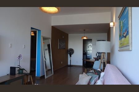 Apartamento à venda com 67m², 3 quartos e 1 vagaSala