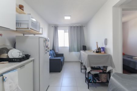 Apartamento para alugar com 1 quarto, 32m² em Vila Carmosina, São Paulo